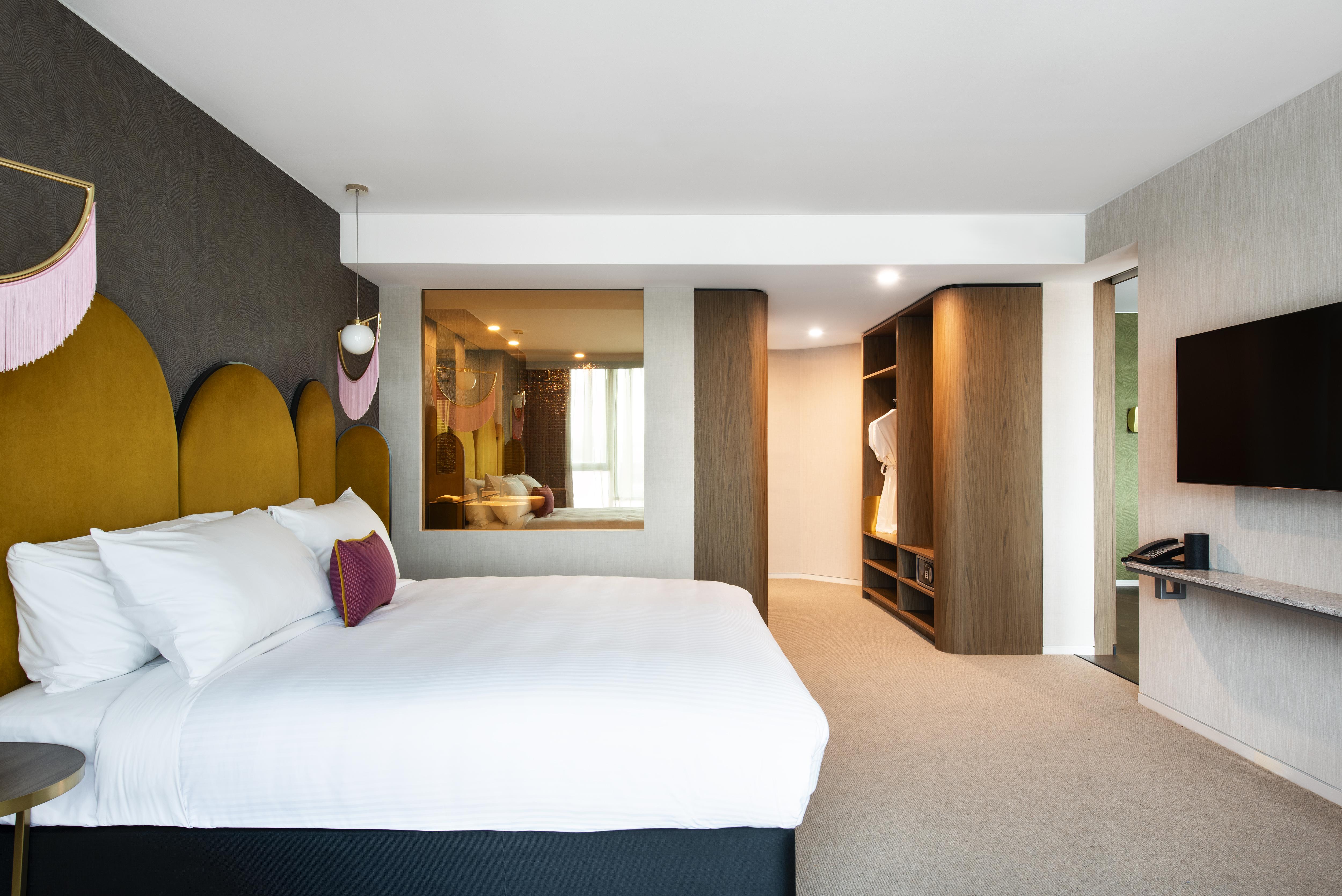 Ovolo The Valley Brisbane Buitenkant foto A bedroom at the Hotel
