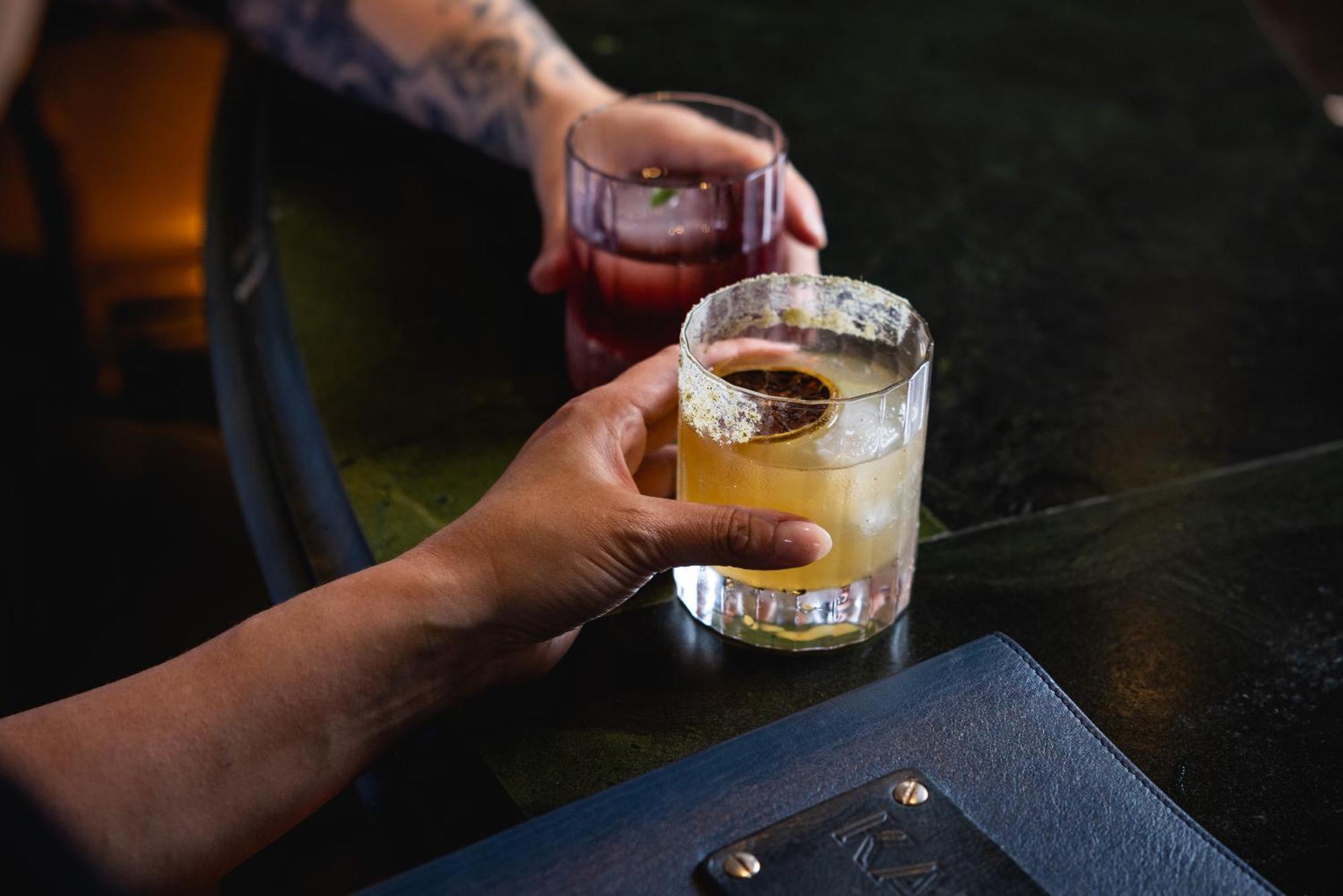 Ovolo The Valley Brisbane Buitenkant foto A whiskey sour
