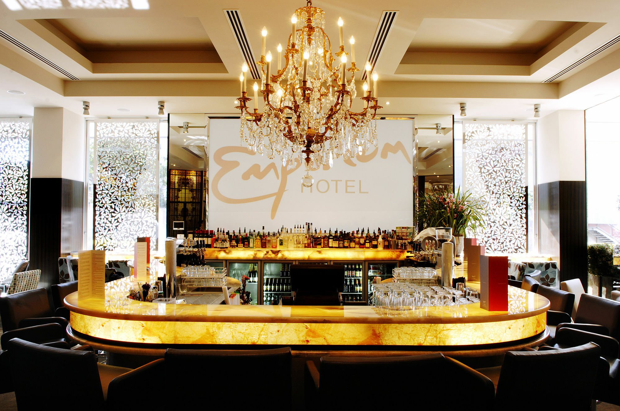 Ovolo The Valley Brisbane Buitenkant foto The bar at the hotel